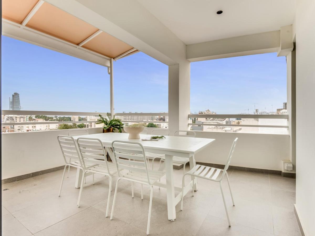 Sanders Coral Court Penthouse - Cute 3-Bedroom Apartment With Balcony Limassol Exterior photo